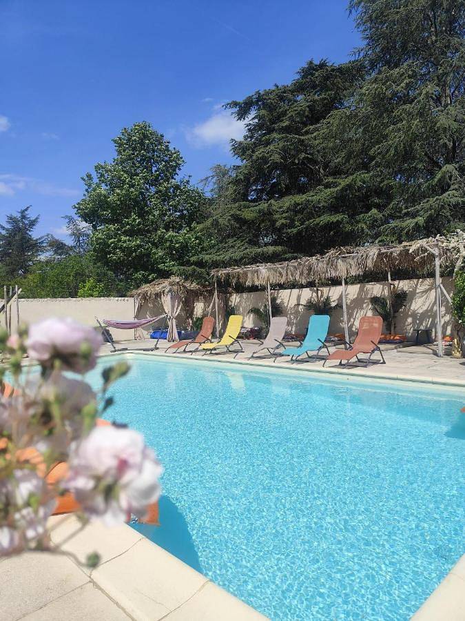Casa de huéspuedes para 2 personas, con jacuzzi además de piscina y jardín - 1