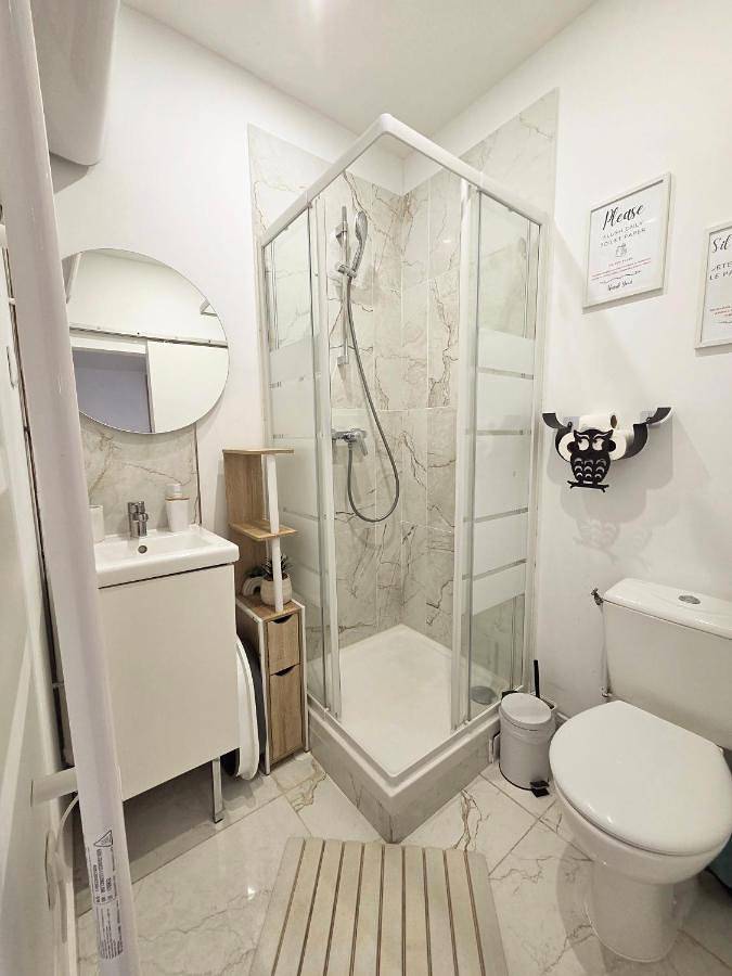 Appartement entier, One-Bedroom Apartment in Villejuif, Val-de-Marne