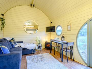 Log Cabin for 2 People in Galloway Forest Park, Lowlands, Photo 4