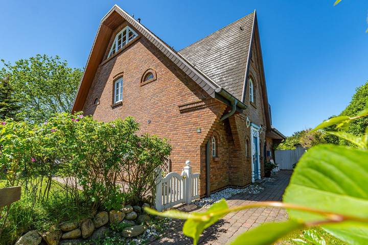 Ferienhaus für 6 Personen, mit Terrasse und Garten in Munkmarsch