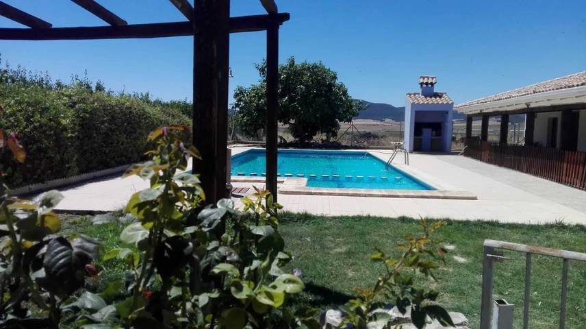 Maison de vacances pour 8 personnes, avec terrasse et piscine - 1
