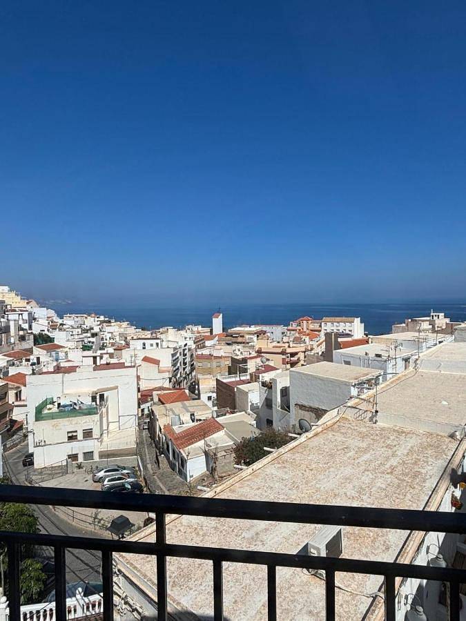 Apartamento de vacaciones para 5 personas, con vistas y balcón - 1