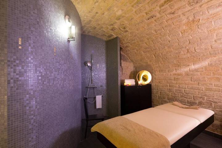 Hôtel pour 4 personnes, avec vue dans L'Olympia (Paris) - 4