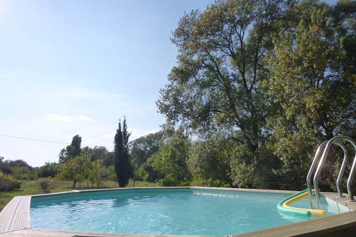 Casa de vacaciones río en el pueblo in Carcès, Región Brignoles