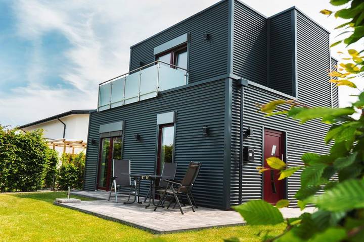 Ferienwohnung für 4 Personen, mit Balkon und Terrasse sowie Garten und Ausblick