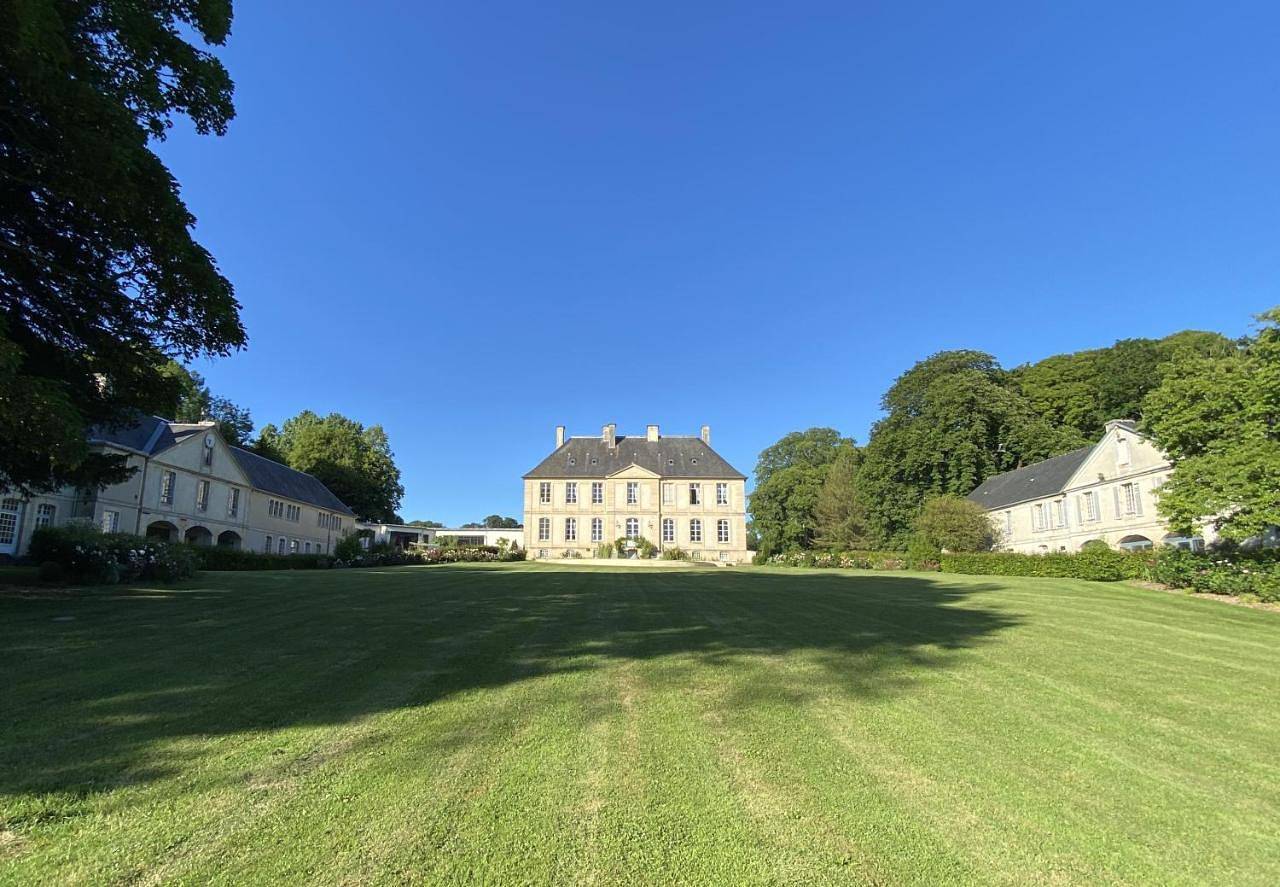 Château de La Ferrière in Vaux-sur-Aure, Région de Bayeux