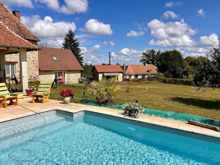 Maison de vacances pour 4 personnes, avec Jardin en Corrèze