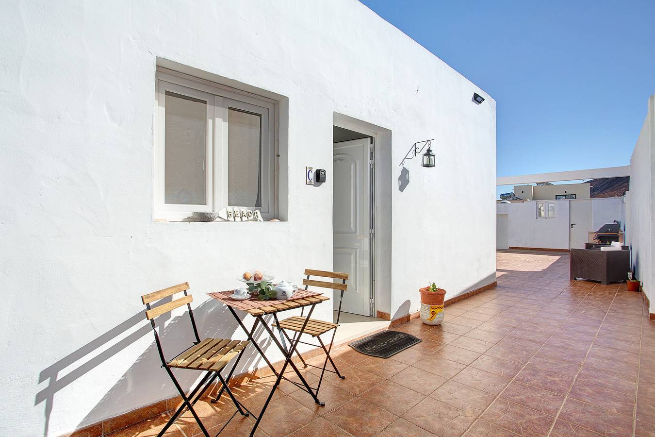 Apartamento inteiro, Apartamento de férias 'Casa Tomás C' com vista para o mar, piscina partilhada e Wi-Fi in Villaverde, La Oliva