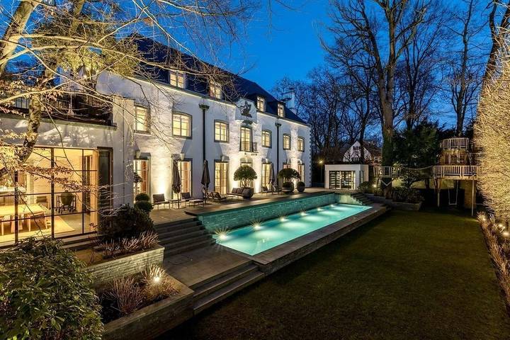 Ferienhaus für 19 Personen, mit Garten und Sauna sowie Ausblick, mit Haustier in München - 2