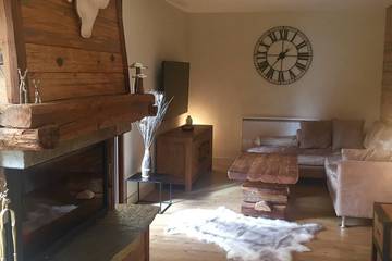 Location de vacances pour 10 personnes, avec terrasse et jardin à Ancelle