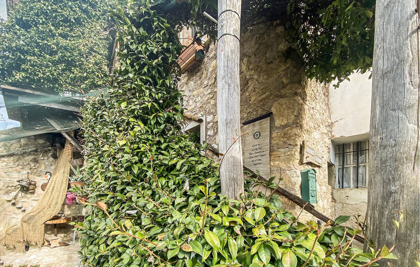 Gemütliche 1-Zimmer-Wohnung in Castion Veronese mit Terrasse und Parkplatz in Costermano, Gardasee-Berge