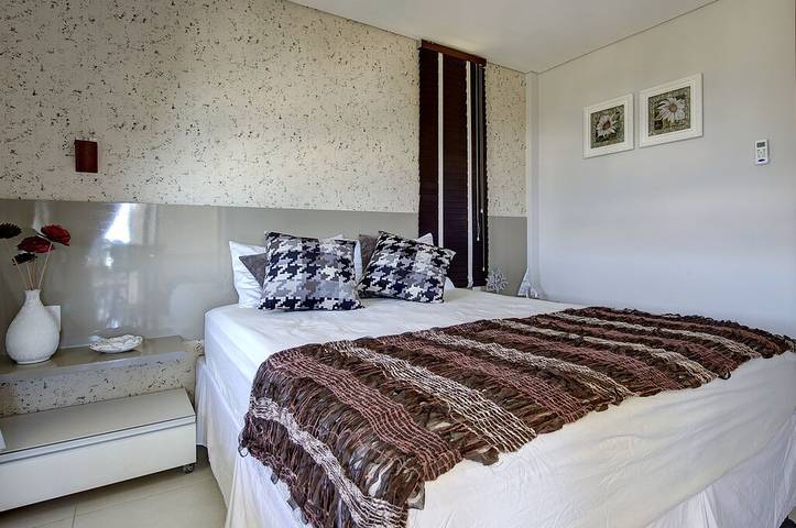 Casa de férias para 12 pessoas, com jardim e piscina e ainda jacuzzi and sauna no Brasil