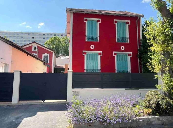 Villa pour 35 personnes, avec jardin, animaux acceptés