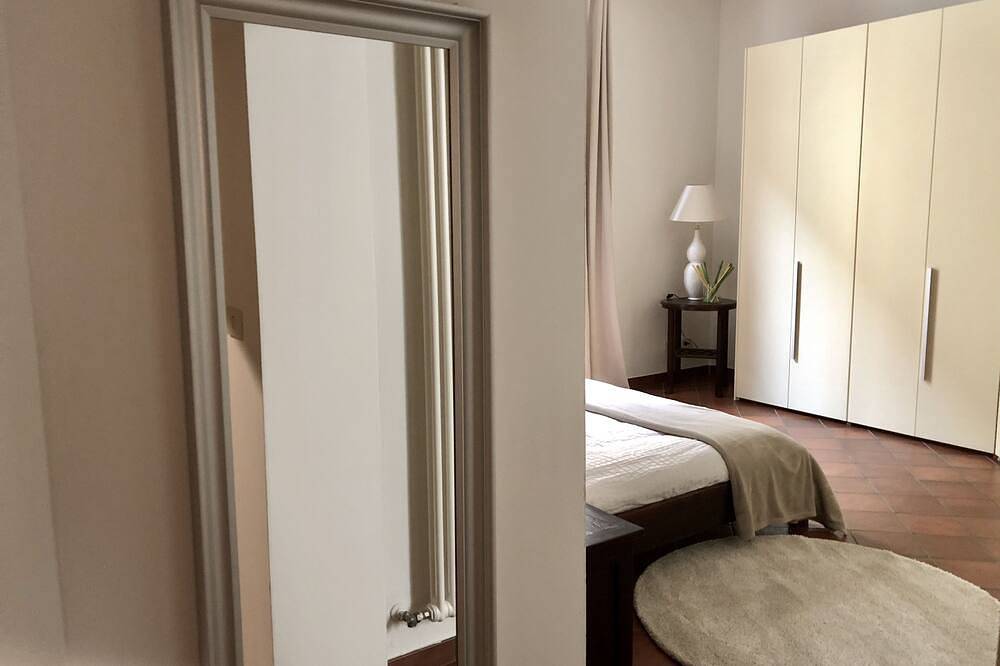 Apartamento entero, Amplio y elegante apartamento de gran encanto en el centro histórico de Bolonia in Bolonia, Provincia de Bologna