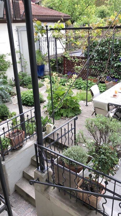 Good4Yew Bnb in Zurych, Bezirk Zürich