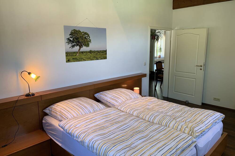 Ganze Wohnung, Köbelerhof - Stilvoll eingerichtete Landwohnung in Kördorf, Lahn-Taunus