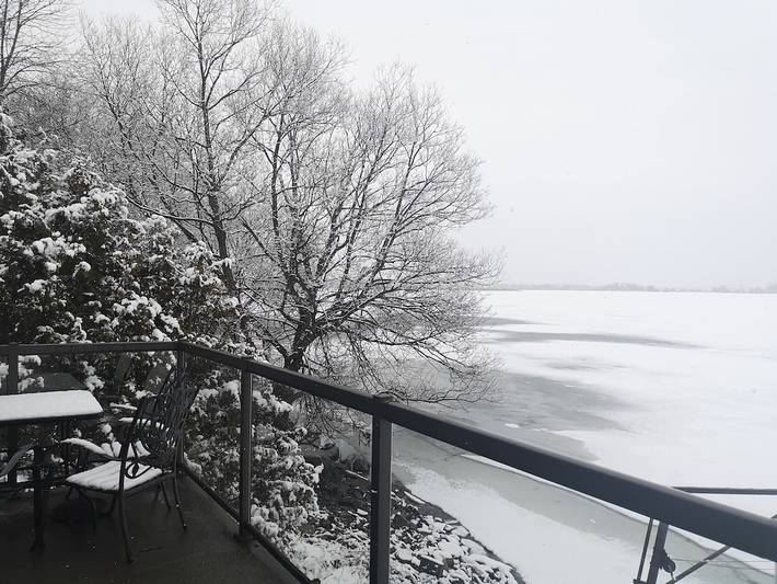 Bed and breakfasts for 6 people, with garden in Ontario