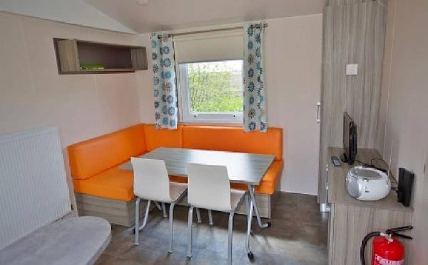 Cozy Chalet for 4 Persons along the river Tjonger in Friesland