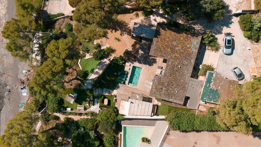 Location de vacances pour 12 personnes, avec terrasse ainsi que vue et piscine, animaux acceptés dans Plage Fabrégas - 3