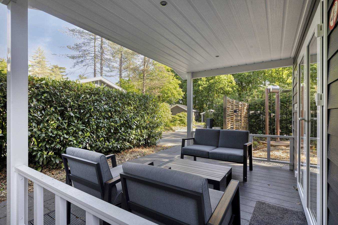 Vakantiepark De Thijmse Berg — Wellness Lodge met hottub | 2 personen in Rhenen, Provincie Utrecht
