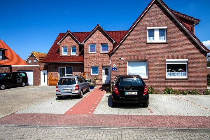 BnB für 2 Personen, mit Balkon und Terrasse sowie Garten und Ausblick in Norddeich