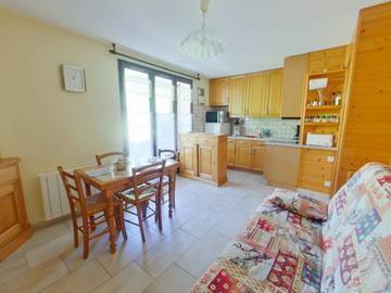 Gîte pour 4 personnes, avec terrasse à Les Rousses
