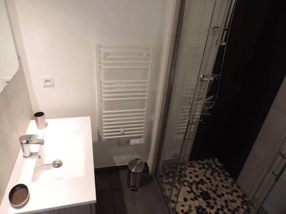 Gîte composé de 2 maisons avec cheminée et sauna in Houdetot, Région de Dieppe
