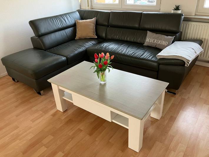 Appartement entier, Vue panoramique sur 20 km, appartement 3 pièces climatisé in Freiberg am Neckar, Arrondissement de Ludwigsbourg