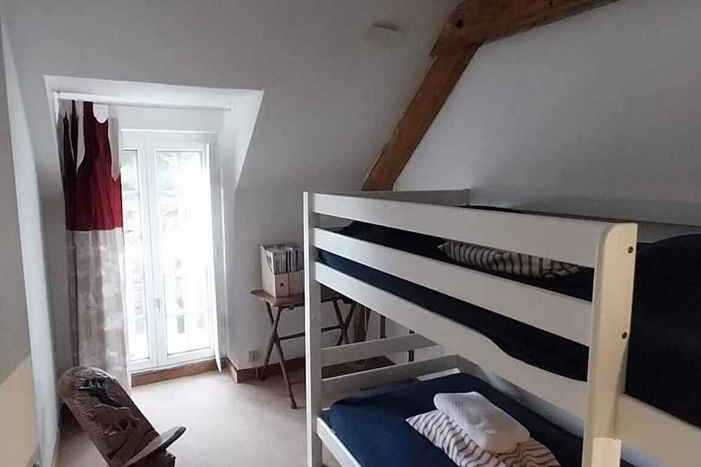 Gite 4 à 6 personnes à proximité de Pléneuf Val-André in Saint-Alban, Côte de Goëlo