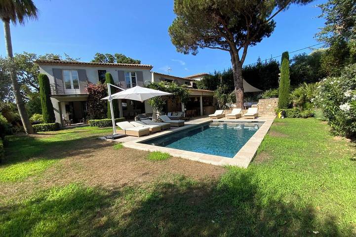 Villa für 10 Personen, mit Pool und Whirlpool in Saint-Tropez