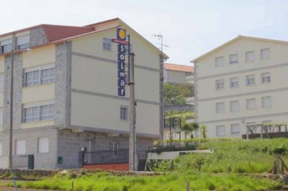 Ganze Wohnung, Apartment - Ground Floor - without terrace in Poio, Rías Baixas