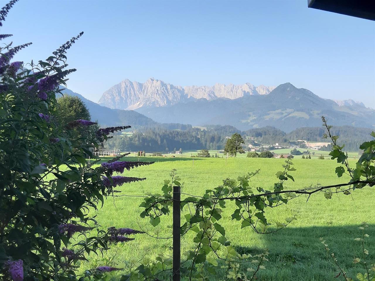 Ganze Ferienwohnung, Appartement Eg, Balkon - 2 Schlafräume in Kössen, Kaisergebirge