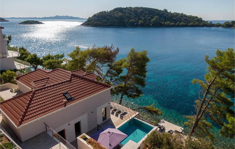 Reizende Ferienwohnung, 1,5 km vom Strand entfernt, mit Pool und Annehmlichkeiten in Blato, Korcula