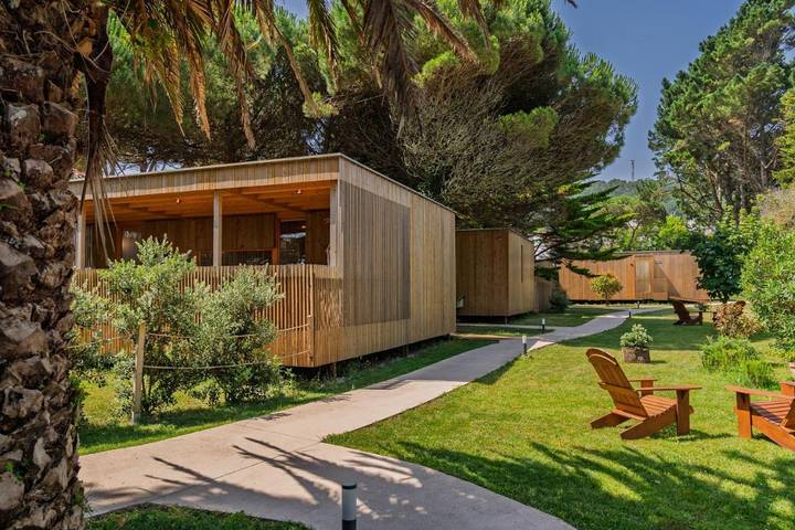 Apartahotel para 2 personas, con jardín en Galicia