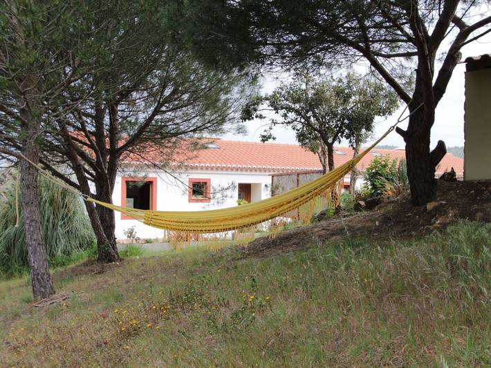 Gîte pour 2 personnes, avec terrasse ainsi que jardin et piscine à Odeceixe - 3