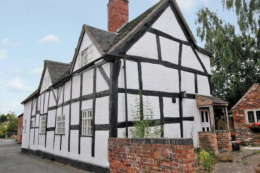 Swiss Cottage in Staffordshire