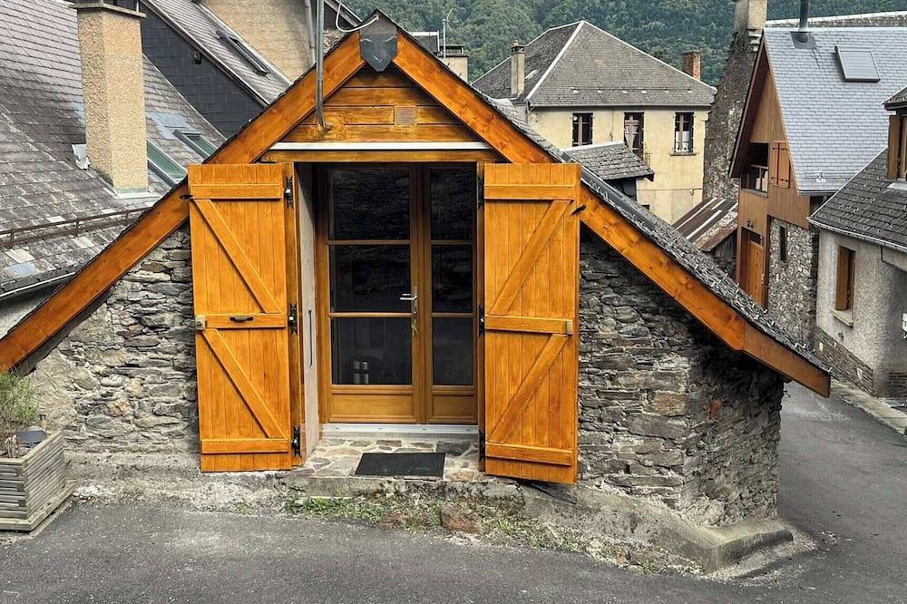 Ganze Wohnung, Herrliche T4 in der Etigny Gasse - 90m² - Spezialkur und Urlaub in den Bergen in Luchon-Superbagnères, Bagnères-de-Luchon