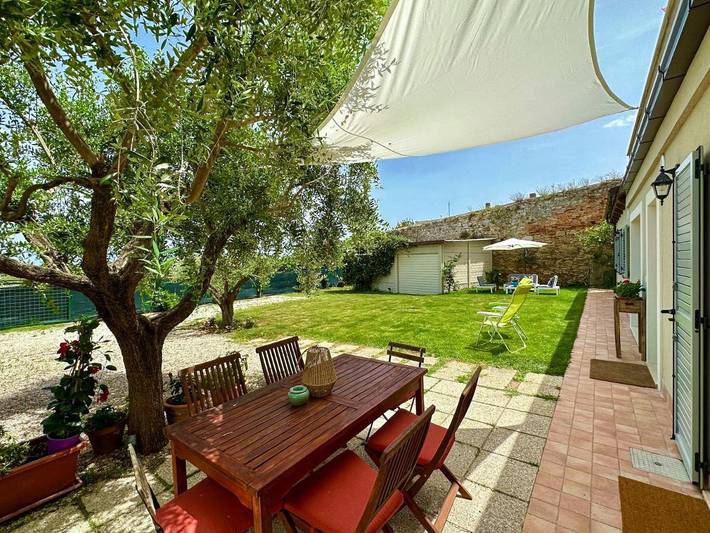 Appartamento vacanze per 8 persone, con panorama e giardino, con animali domestici - 1