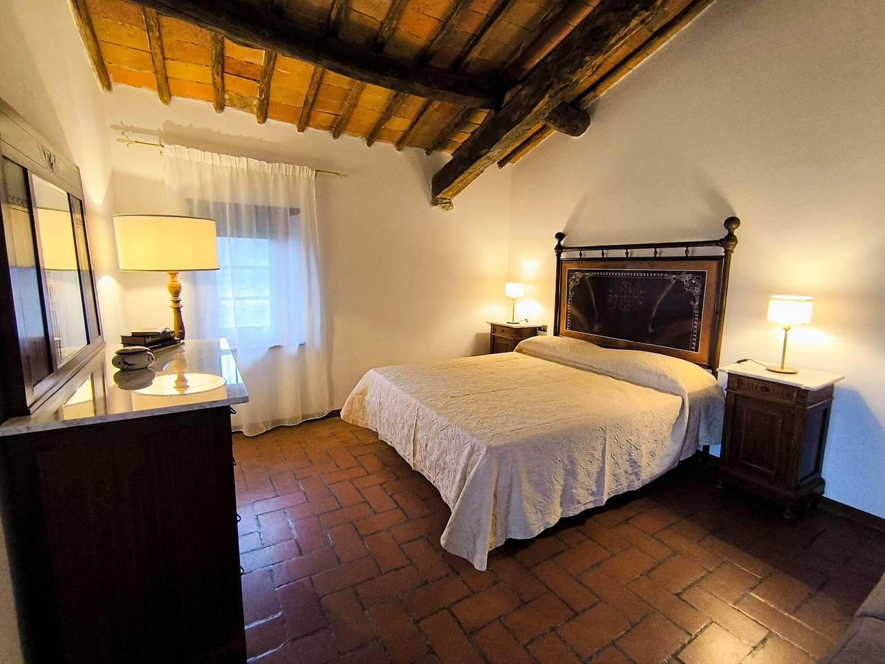 Apartamento entero, Casa rural en Toscana con vistas al olivar in Bucine (Gemeinde), Chianti