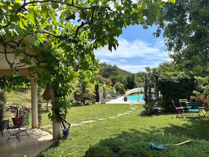 Chambre d’hôte pour 2 personnes, avec Jardin dans l' Isère