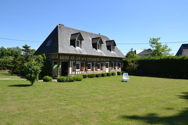 Gîte pour 4 personnes, avec jardin et terrasse à Tocqueville-en-Caux