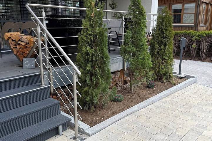 Ferienwohnung für 4 Personen, mit Sauna und Balkon sowie Garten und Whirlpool - 1