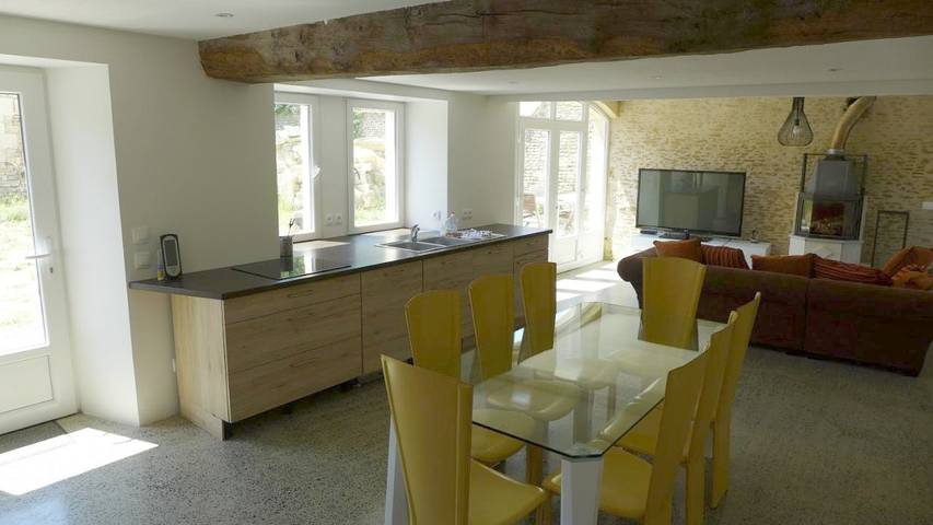 Location de vacances pour 11 personnes, avec jacuzzi et jardin à Bény-sur-Mer - 2