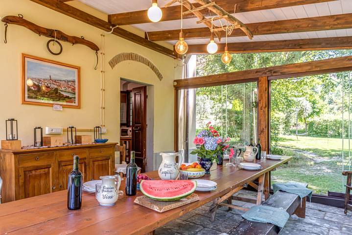 Villa 'Cascina Gretaio' con vista sulle montagne, piscina privata e Wi-Fi in Reggello, Valdarno