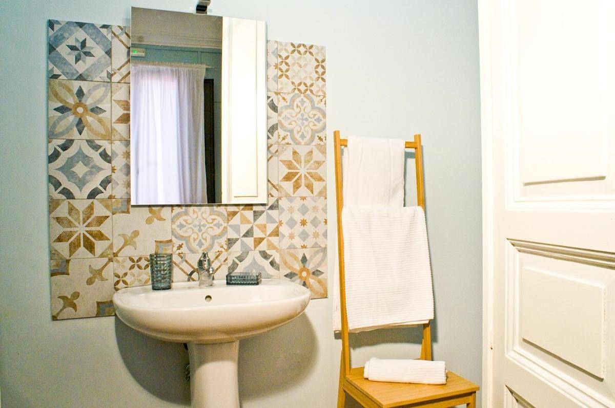 Deluxe Room (2 Adults + 1 Child) in Misterbianco, Catania e dintorni