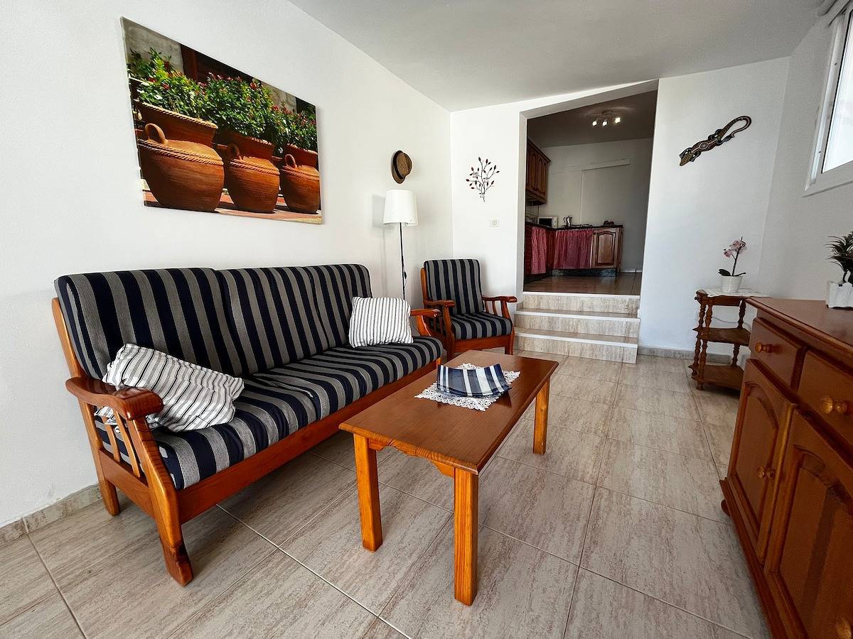 Entire apartment, Lightbooking Agua Garcia Tacoronte con terraza in Tacoronte, North Tenerife