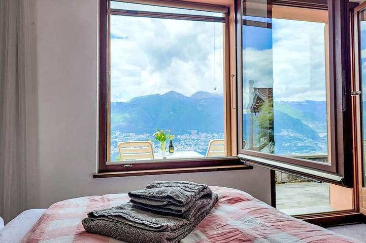 Bungalow für 2 Personen, mit Terrasse, mit Haustier in der Schweiz - 2