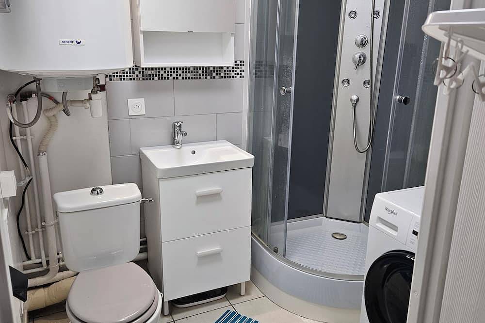 Entire apartment, 1 Bedroom Apartment in Ã‰merainville in Émerainville, Seine-et-Marne