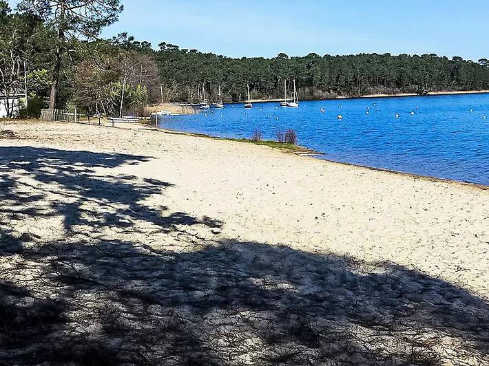 Villa pour 8 personnes, avec terrasse dans Lac de Lacanau