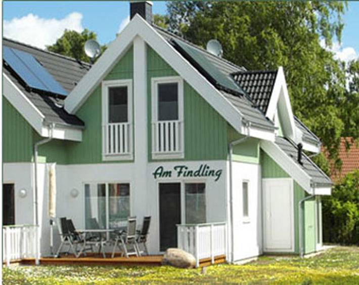 Ferienwohnung für 5 Personen, mit Terrasse und Sauna in Breege